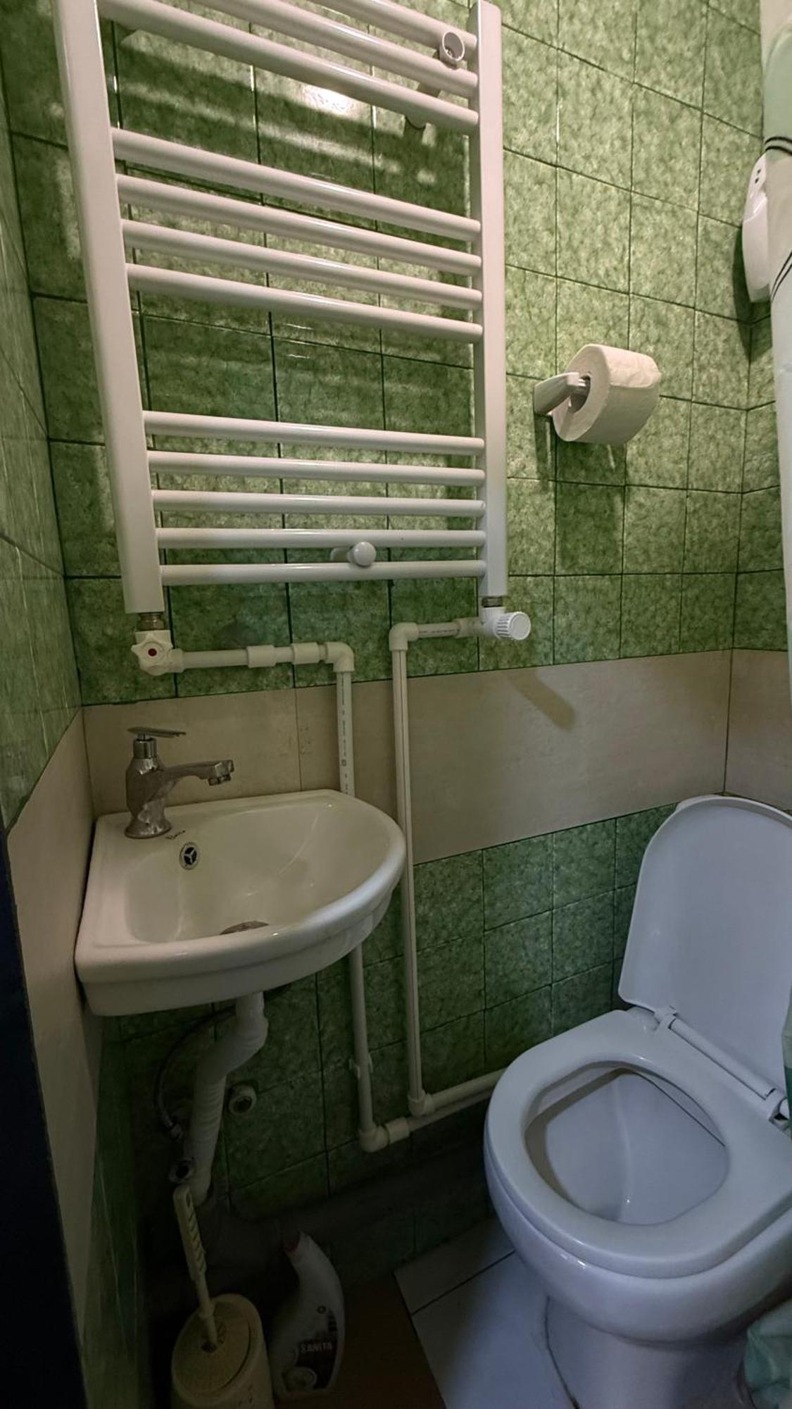Vahe'S Corner House Hotel Yerevan Exterior photo